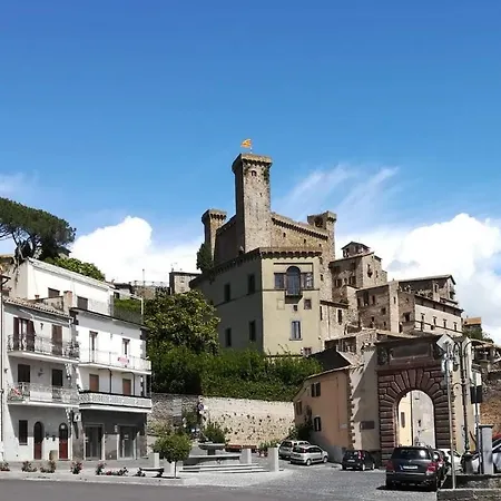 Turistico Civico 4 *